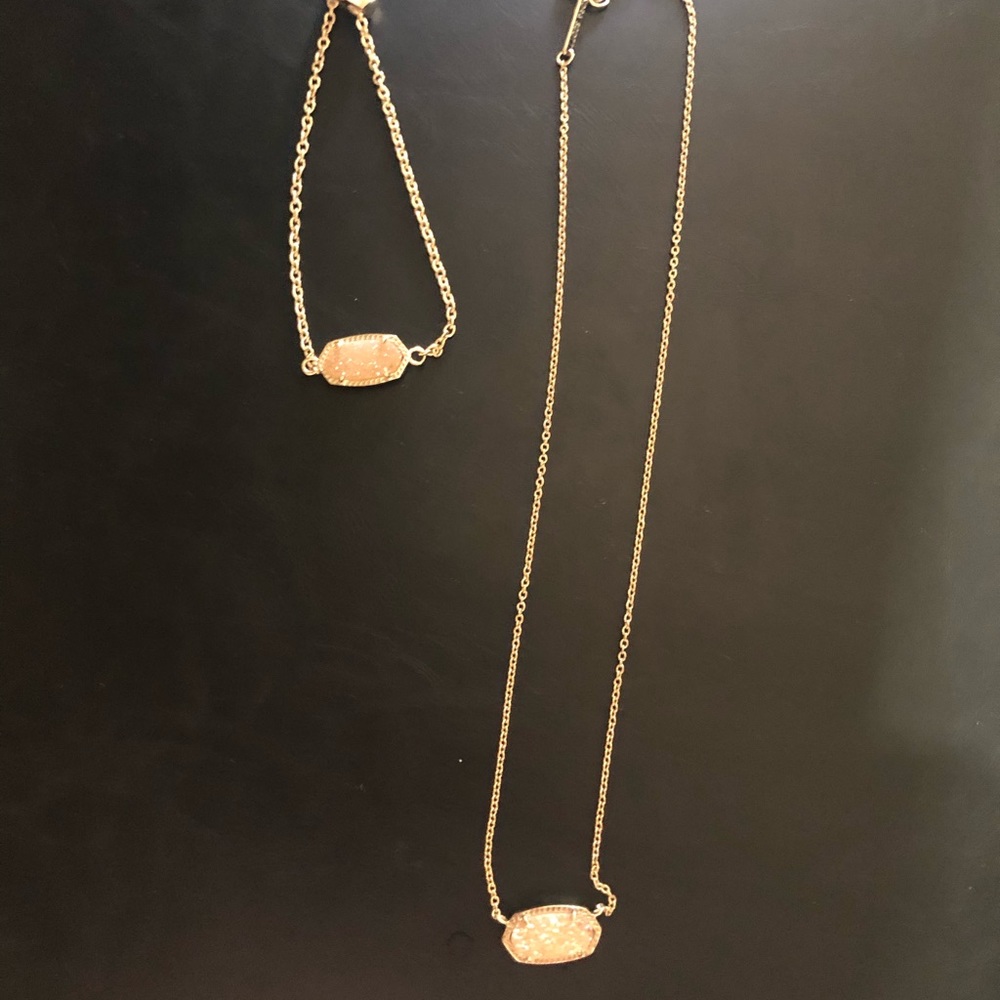 Kendra Scott necklace and bracelet.
